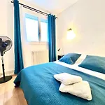 Apartament House To Poitiers